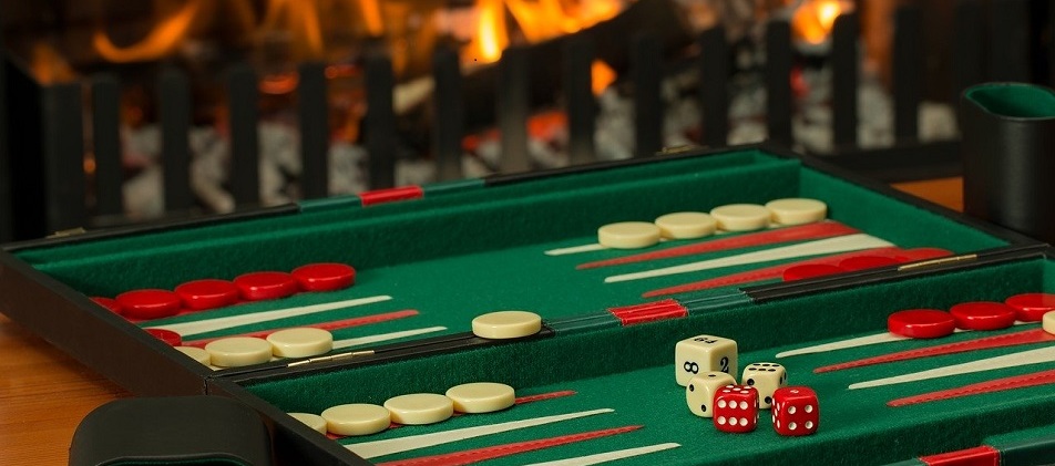 Geschickt Backgammon spielen erfolgreiche Gespräche mit Gläubiger gespräche Schuldnerberatung Berlin Schmargendorf
