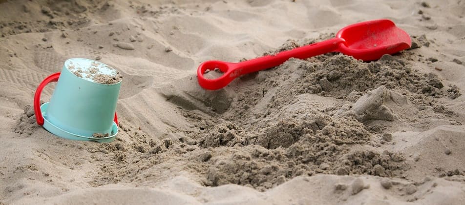 Kein Spiel für die Sandkiste Hilfe Schulden und Insolvenz Schuldnerberatung Fürstenwalde/Spree